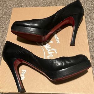 Christian Louboutin Bruges 120 black leather sz 38.5 (fit US 8)